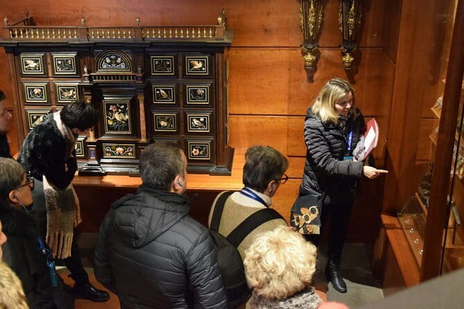 Florence Original Experience with a Native Guide - Timing, meeting point, and walking comfort