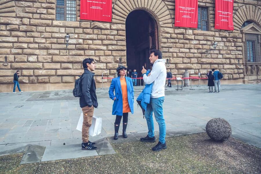 Florence: Palatina Gallery and Pitti Palace Guided Tour - Starting at the Palatine Gallery