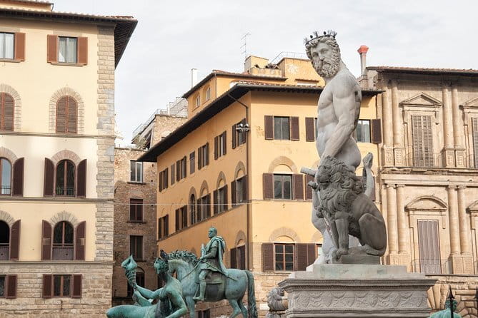 Florence Palazzo Vecchio: Reserved Entrance Ticket & Visit - Meeting in Piazza della Signoria