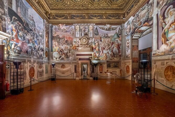 Florence: Palazzo Vecchio Skip the line Entry ticket - The Medici connection inside the rooms