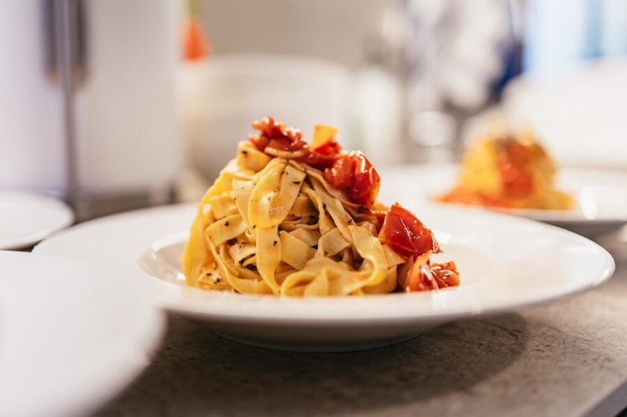 Florence: Pasta and Tiramisu Cooking Class with Local Host - What This Florence Cooking Class Really Offers