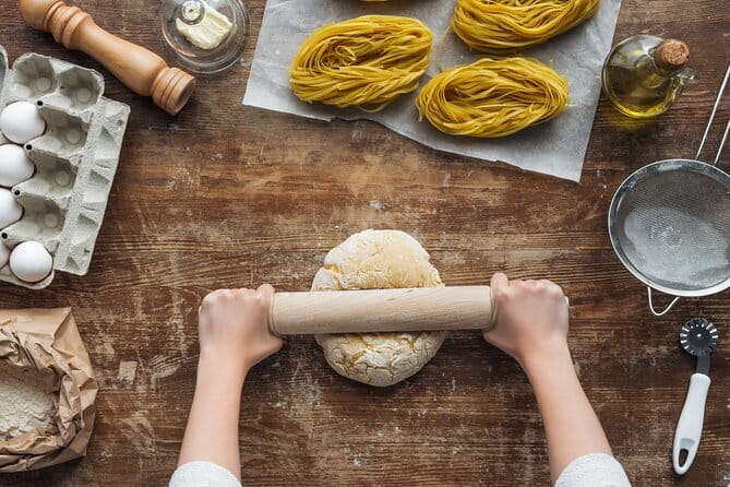 Florence Pasta & Tiramisu Cooking Class with Unlimited Wine - What the $23.95 price really buys you