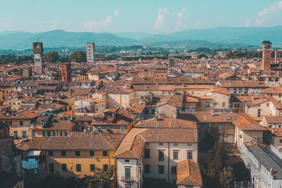Florence: Pisa - Lucca Private Full Day Tour - Guinigi Tower and Lucca Cathedral