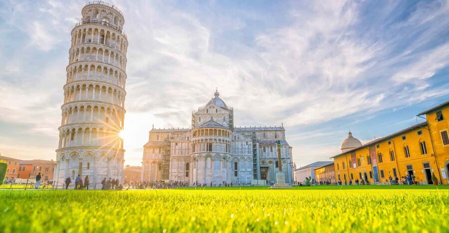 Florence: Pisa, Siena and San Gimignano Day Trip with Lunch - San Gimignano and its medieval towers