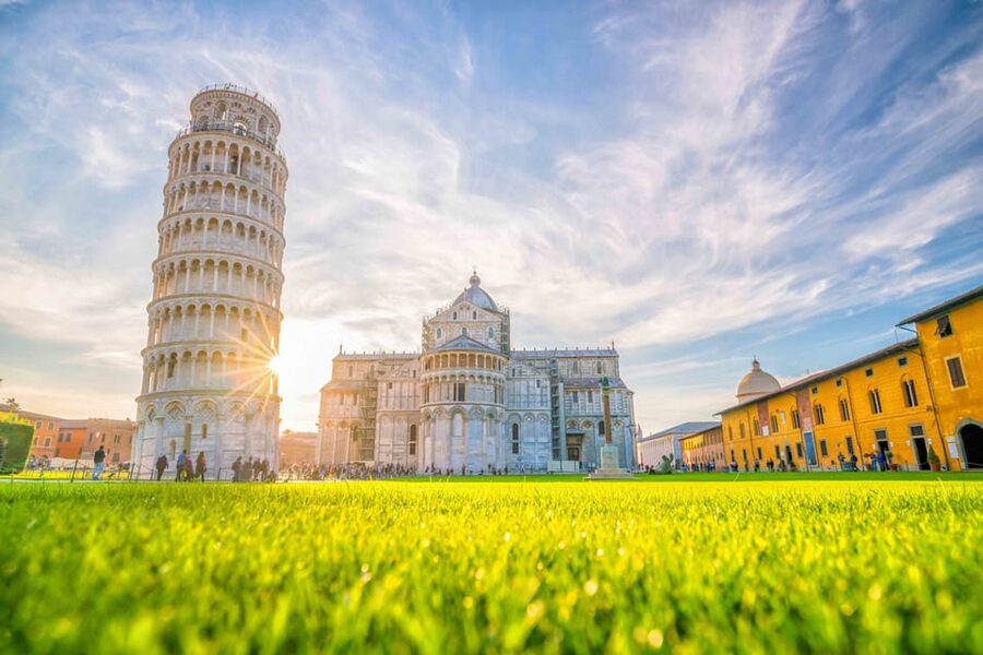 Florence: Pisa, Siena and San Gimignano Day Trip with Lunch - Pisa and Piazza dei Miracoli