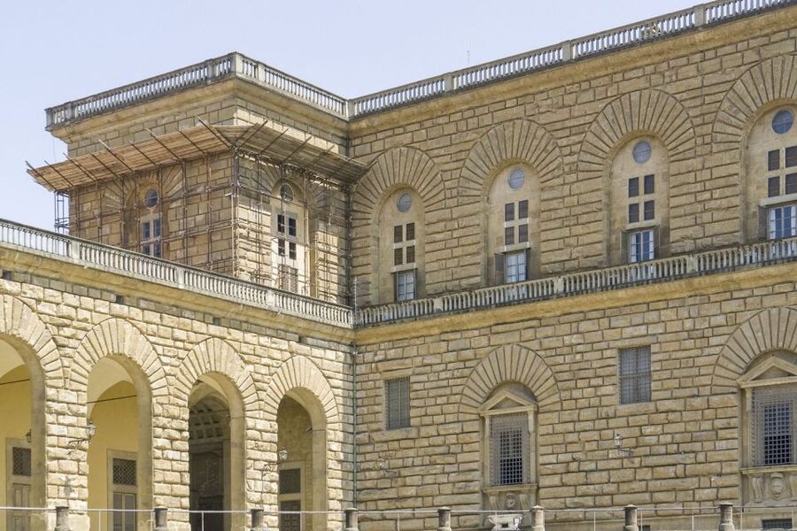 Florence: Pitti Palace and Palatina Gallery Ticket and Tour - The 110-minute pace and physical demands