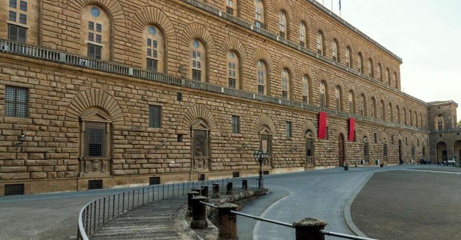 Florence: Pitti Palace Small Group Tour - Finding the City Florence Tours meeting point