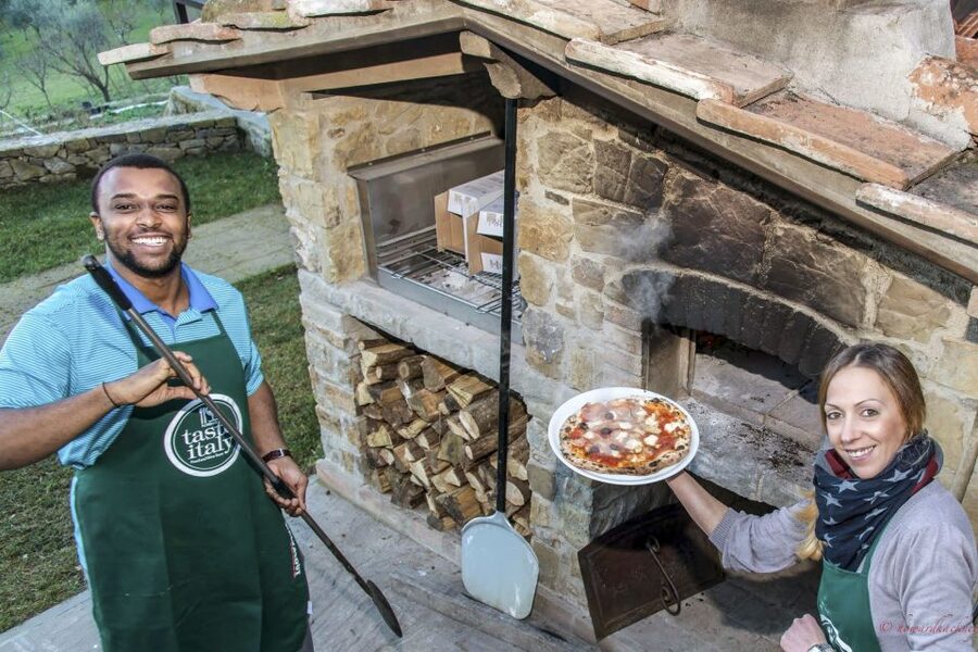 Florence: Pizza and Gelato Class at a Tuscan Farmhouse - Kneading Dough with Tiziano and Arla