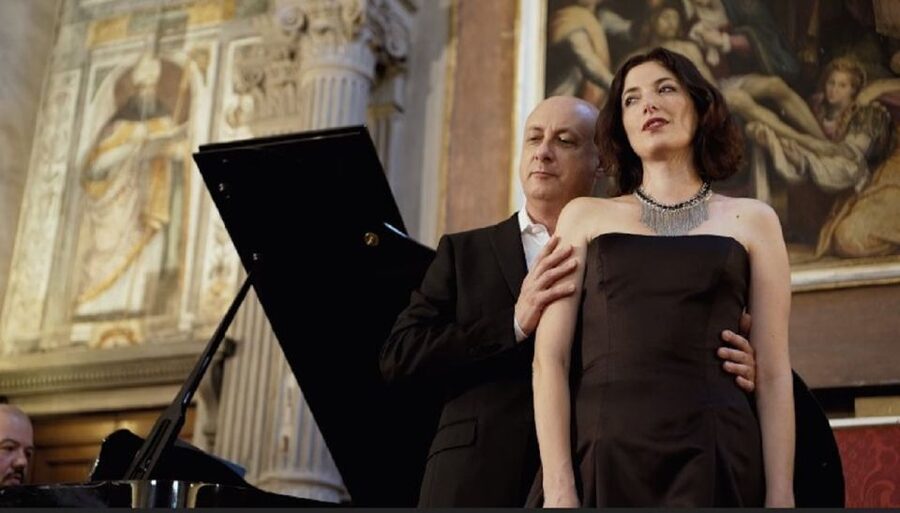 Florence: Pizza Dinner and Opera Arias Concert - Who will enjoy this most