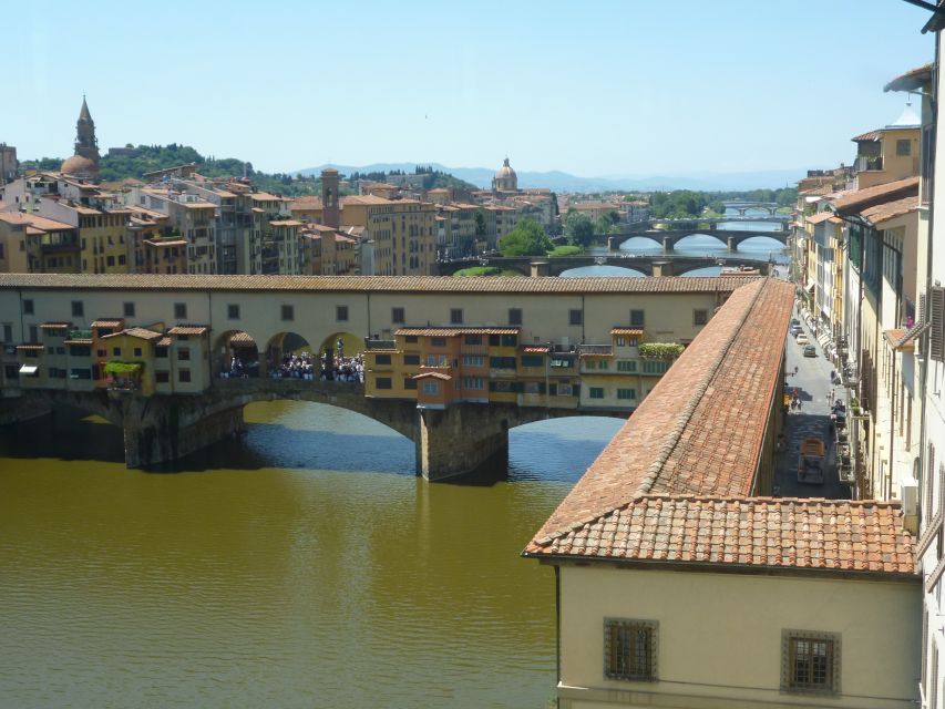 Florence: Ponte Vecchio Rafting Experience with Aperitif - Passing beneath Ponte Vecchio