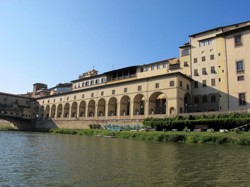 Florence: Ponte Vecchio Rafting Experience with Aperitif - Is $186.92 a fair price?