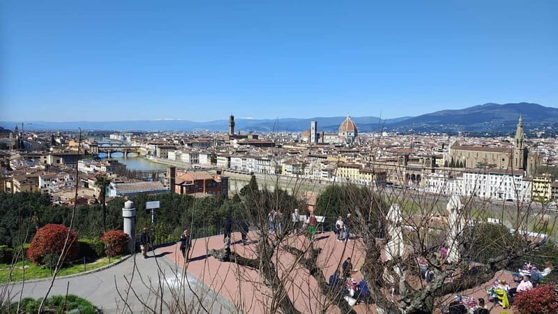 Florence: Private Electric Mini Car Tour with Local Guide - The Duomo and Florence’s central streets