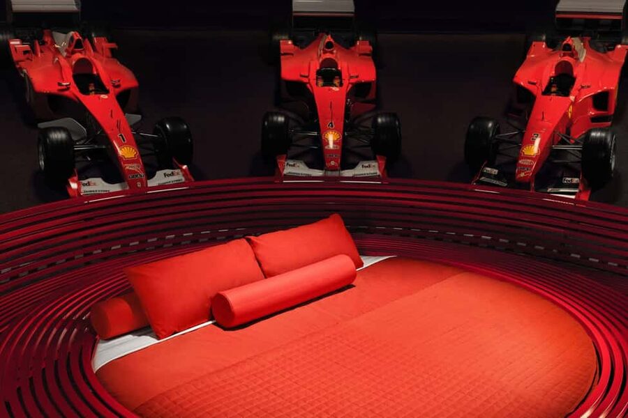 Florence:Private Ferrari Tour, Parmigiano & Balsamic Tasting - Lunch in Maranello, with time to slow down
