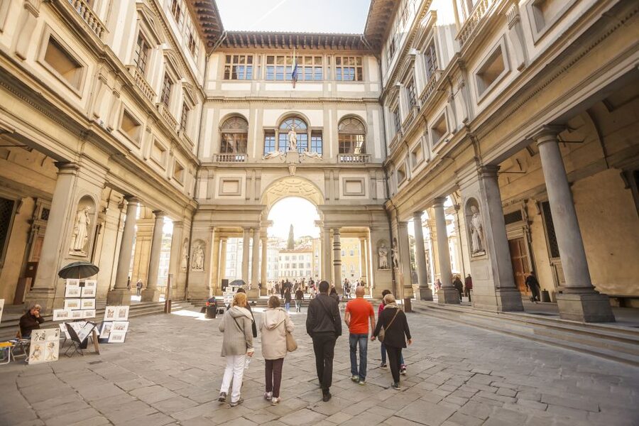 Florence: Private Walking Tour of Florence's Hidden Gems - Crossing Ponte Vecchio to Pitti Palace
