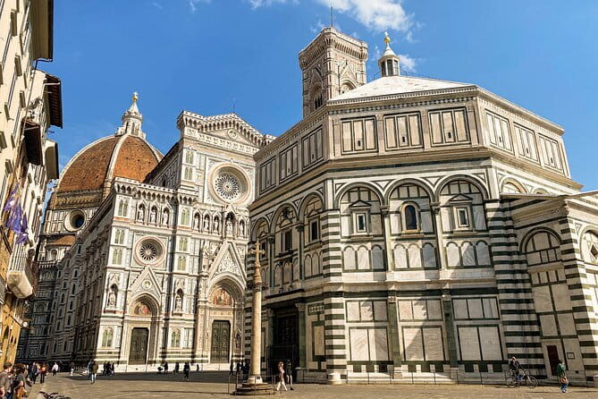 Florence Private Walking Tour - Starting near the Medici family home
