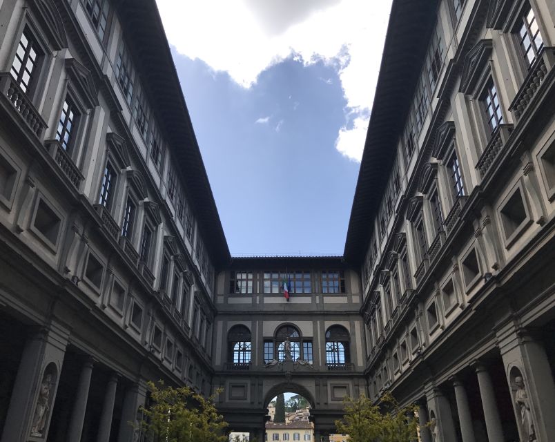 Florence: Renaissance City Walking Tour - Along the Vasari Corridor to Ponte Vecchio