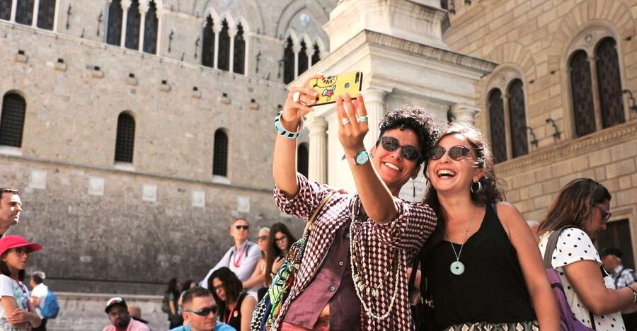 Florence: S. Gimignano, Siena, Chianti & Wine Tasting Lunch - Timing, walking, and practical comfort