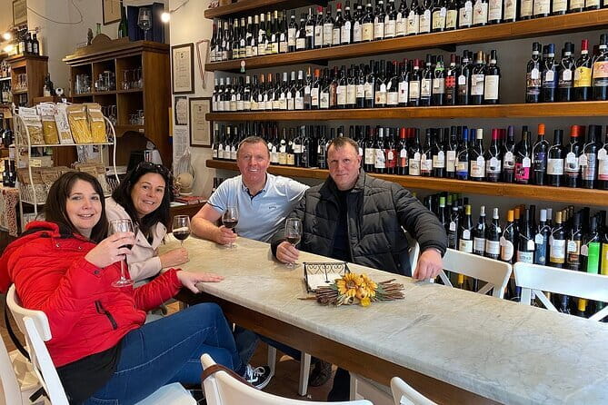 Florence’s Ultimate Food Tour: Full Tuscan Meal by Do Eat Better - Palazzo Medici Riccardi: handmade pasta near a Renaissance palace