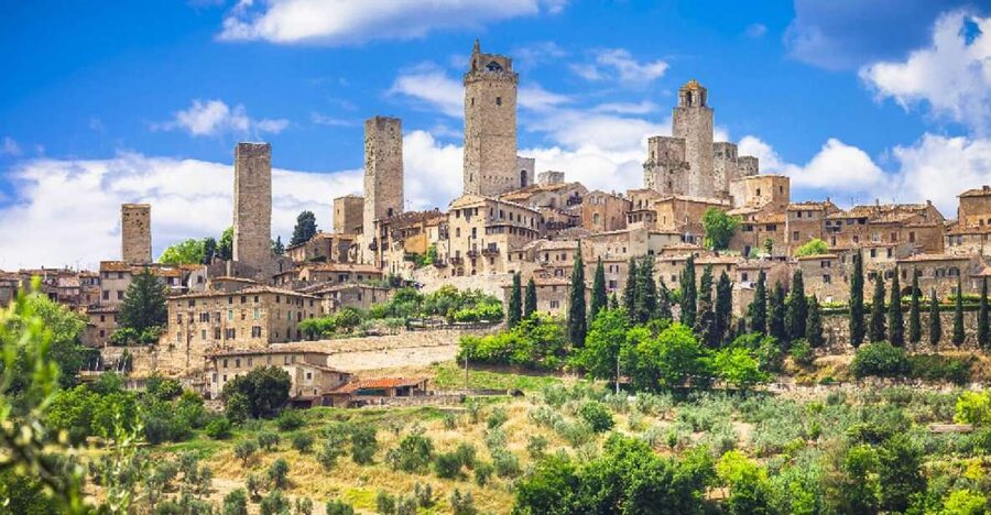 Florence: San Gimignano & Volterra Day Trip with Food & Wine - Why this Florence day trip works