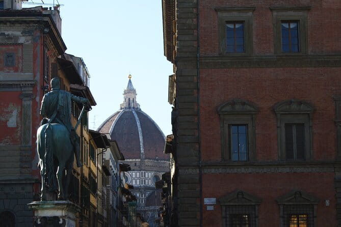 Florence Self-Guided Treasure Hunt & Medici Mystery Walking Tour - Starting at Via della Scala 16