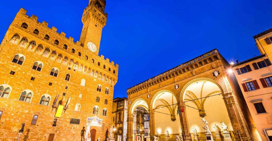 Florence: Self-Guided Video Tour with World's Best Experts - Florence through short stories instead of a fixed route