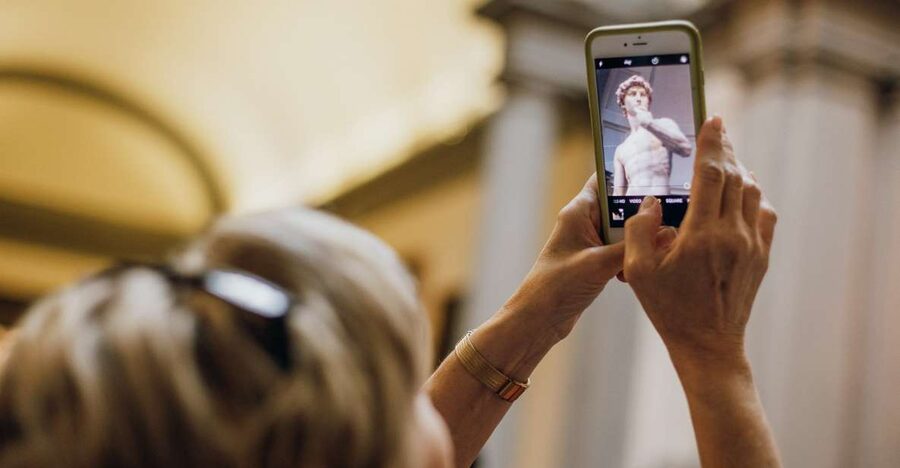 Florence: Skip-the-Line Uffizi, Accademia & Guided City Tour - Piazza della Signoria and the political heart of Florence