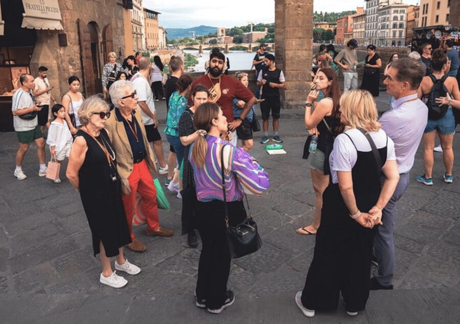 Florence: Small Group Guided Walking Tour - Ponte Vecchio and the final walk