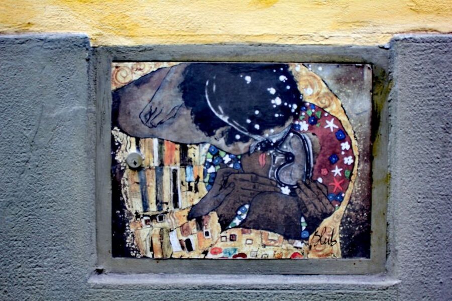 Florence: Street Art Tour - CLET Studio and the work of local artists