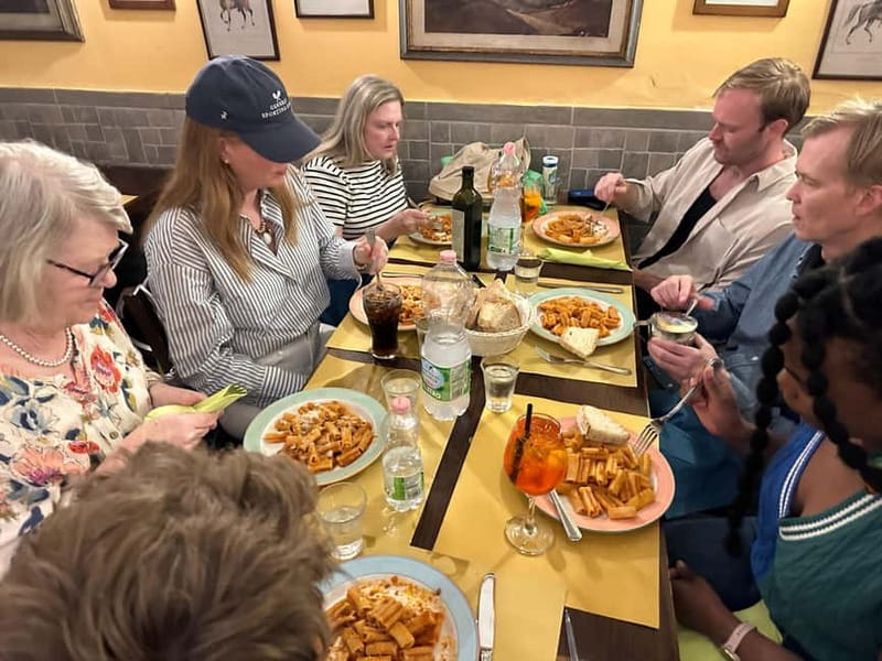 Florence: Street Food Tour with Wine & Local Guide - What this Florence food walk actually feels like