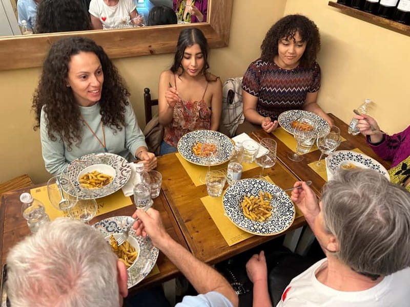 Florence: Street Food Tour with Wine & Local Guide - Family businesses and food with a story