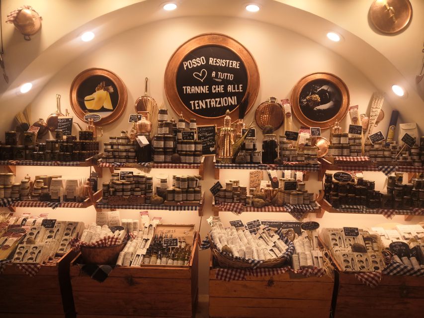 Florence: Street Food Walking Tour with Wine - Schiacciata, wine, and Tuscan basics