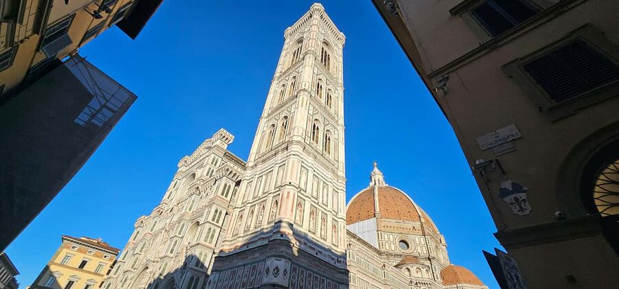 Florence: Sunset Bike Tour - Starting at Via Camillo Cavour 21 red