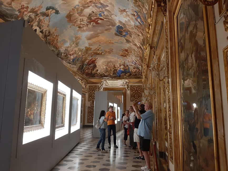 Florence: The Medici Experience Tour - Why the Medici story works best on foot