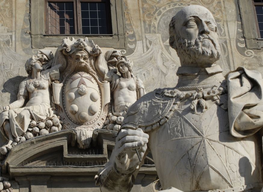 Florence: The Medici Experience Tour - Piazza San Lorenzo and the Medici power base