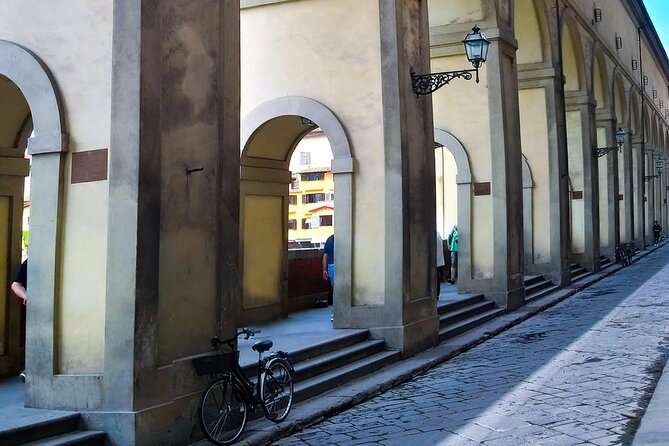 Florence - The Medici's Private Walking Tour - Ponte Vecchio and the Vasari Corridor
