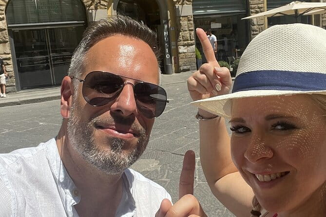 Florence Time Travel Quest: Michelangelo’s Secret Trail - The Fontana dello Sprone and the first real test