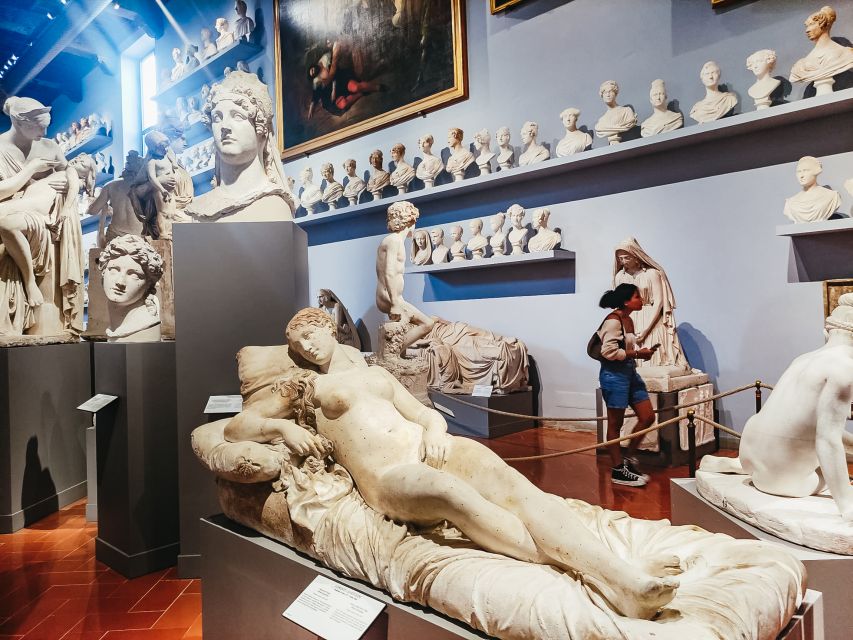 Florence: Timed Entry Ticket to Michelangelo's David & eBook - Collecting the ticket near the Accademia