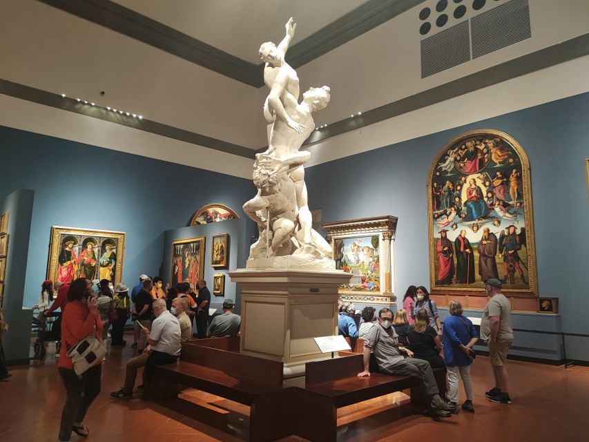 Florence: Tour of Michelangelo's David with Priority Access - Entering the Accademia with priority access