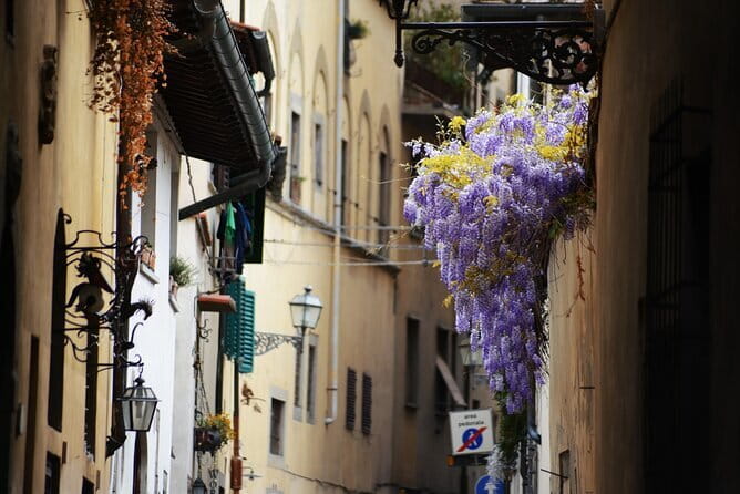 Florence Traditional Local Artisan Experience - Why Oltrarno is the right setting for this tour