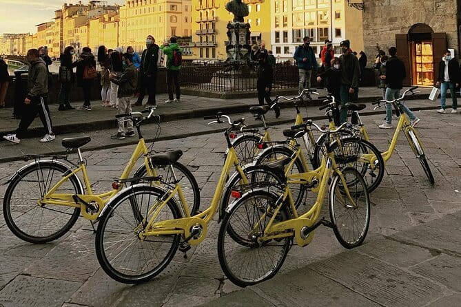 Florence treasures on a city bike - 1 day rental - - What this Florence bike rental really gives you