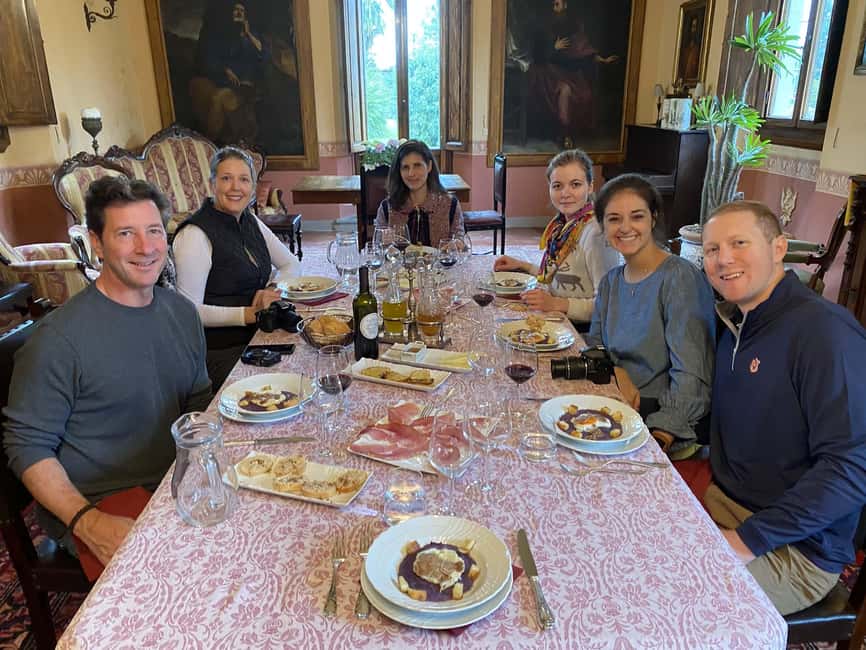 Florence: Truffle Hunting, Lunch, and Wine Tasting Tour - Following the Dog Through the Woods