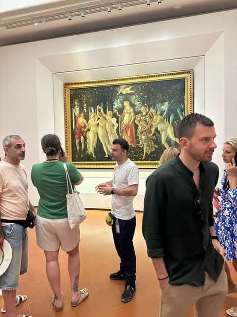 Florence: Uffizi Gallery Guided Tour, Skip-the-Line Tickets - Following the artists, families, and political players