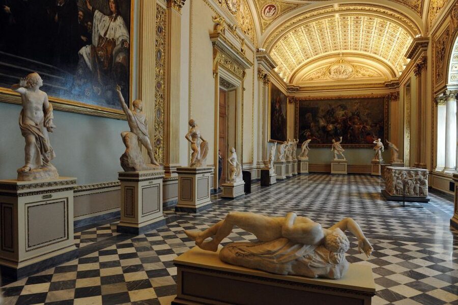 Florence: Uffizi Gallery Priority Entrance and Tour - Priority entry and the early morning advantage