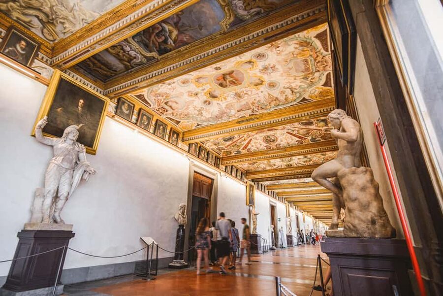 Florence: Uffizi Guided Tour with Skip-the-Line Entry Ticket - Why the Uffizi works better with a guide