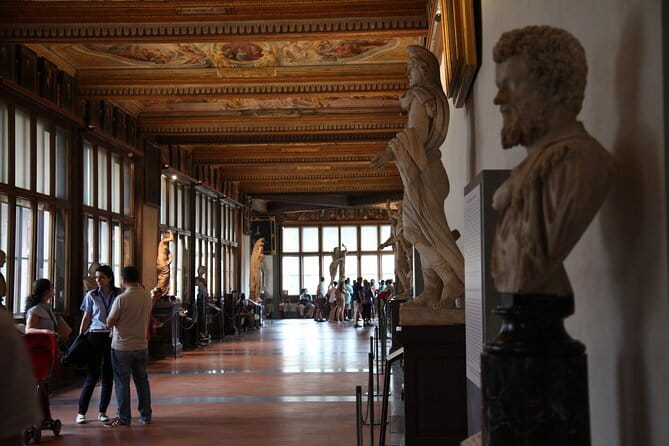Florence: Uffizi Skip-the-Line Entry & Guided Tour - Why a guided Uffizi visit makes sense