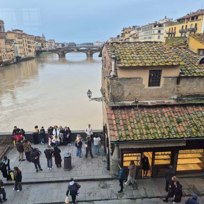 Florence: Vasari Corridor and Uffizi Gallery Exclusive Tour - What the private format adds for $324