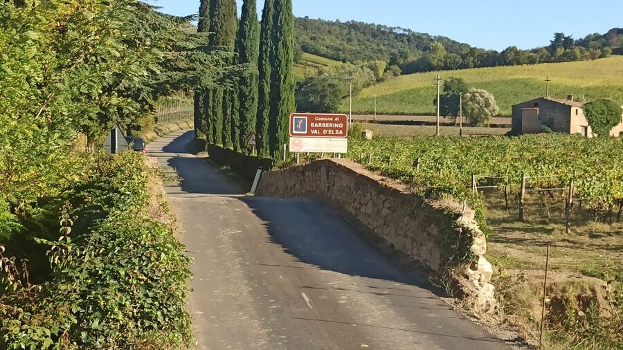 Florence: Volterra & San Gimignano Wine Tour with Lunch - Key points at a glance