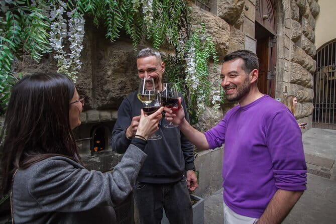 Florence Walk Tour + Wine Windows Option | Discover, Sip, Enjoy! - Starting at Piazza della Repubblica