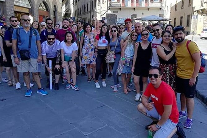 Florence Walking Tour - From Piazza dell’Unità Italiana into the Medici quarter