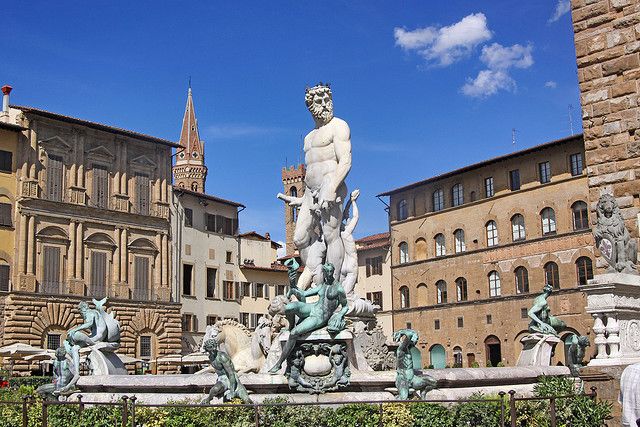Florence: Walking Tour with Accademia & Uffizi Galleries - Medieval lanes, Orsanmichele, and the Straw Market